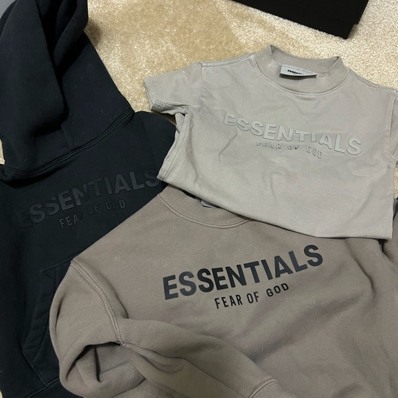 Kids authentic Essentials (Fear of God) bundle. - Picture 1 of 4